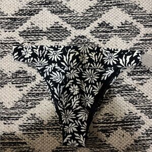 Topshop Monochrome Patterned Bikini Bottom